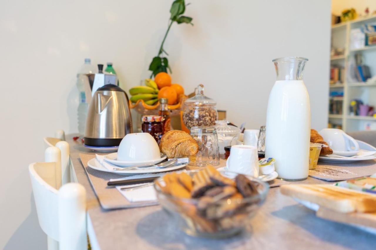 A Casa Da Mami Bed & Breakfast ปิอาโนดิซอร์เรนโต ภายนอก รูปภาพ