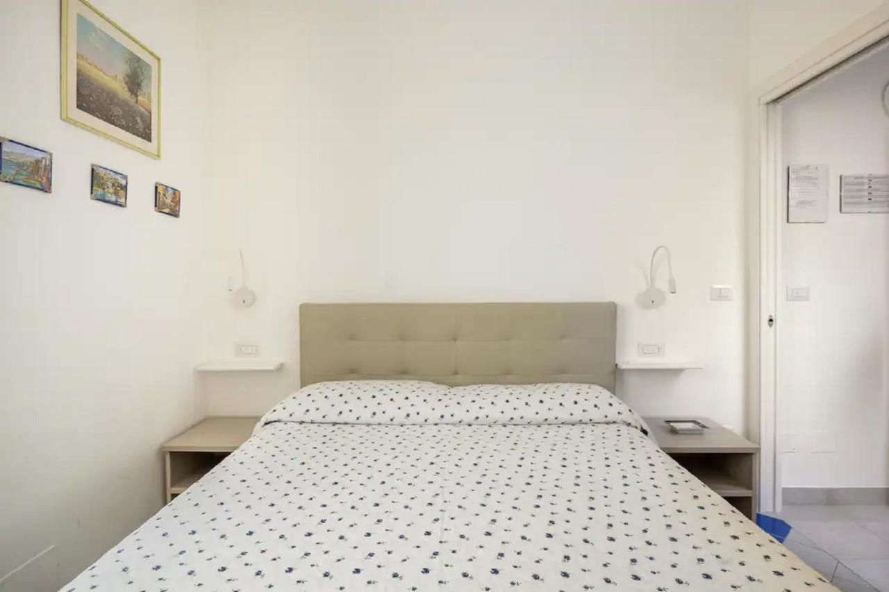 A Casa Da Mami Bed & Breakfast ปิอาโนดิซอร์เรนโต ภายนอก รูปภาพ