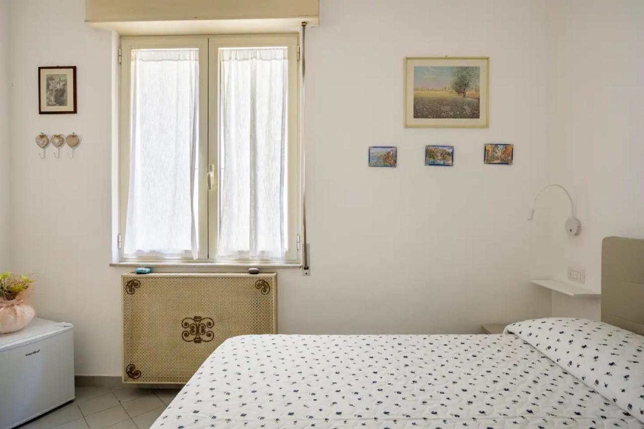A Casa Da Mami Bed & Breakfast ปิอาโนดิซอร์เรนโต ภายนอก รูปภาพ