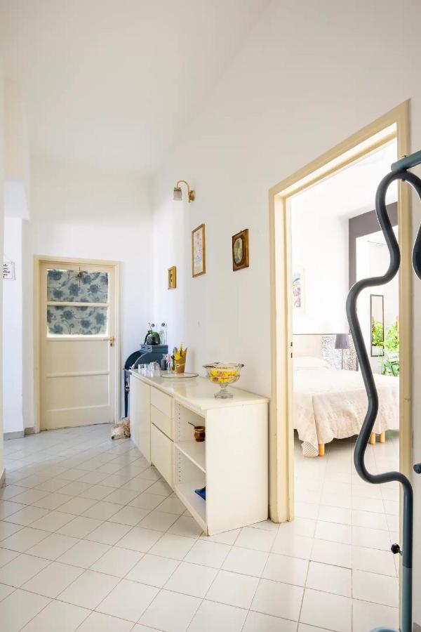 A Casa Da Mami Bed & Breakfast ปิอาโนดิซอร์เรนโต ภายนอก รูปภาพ