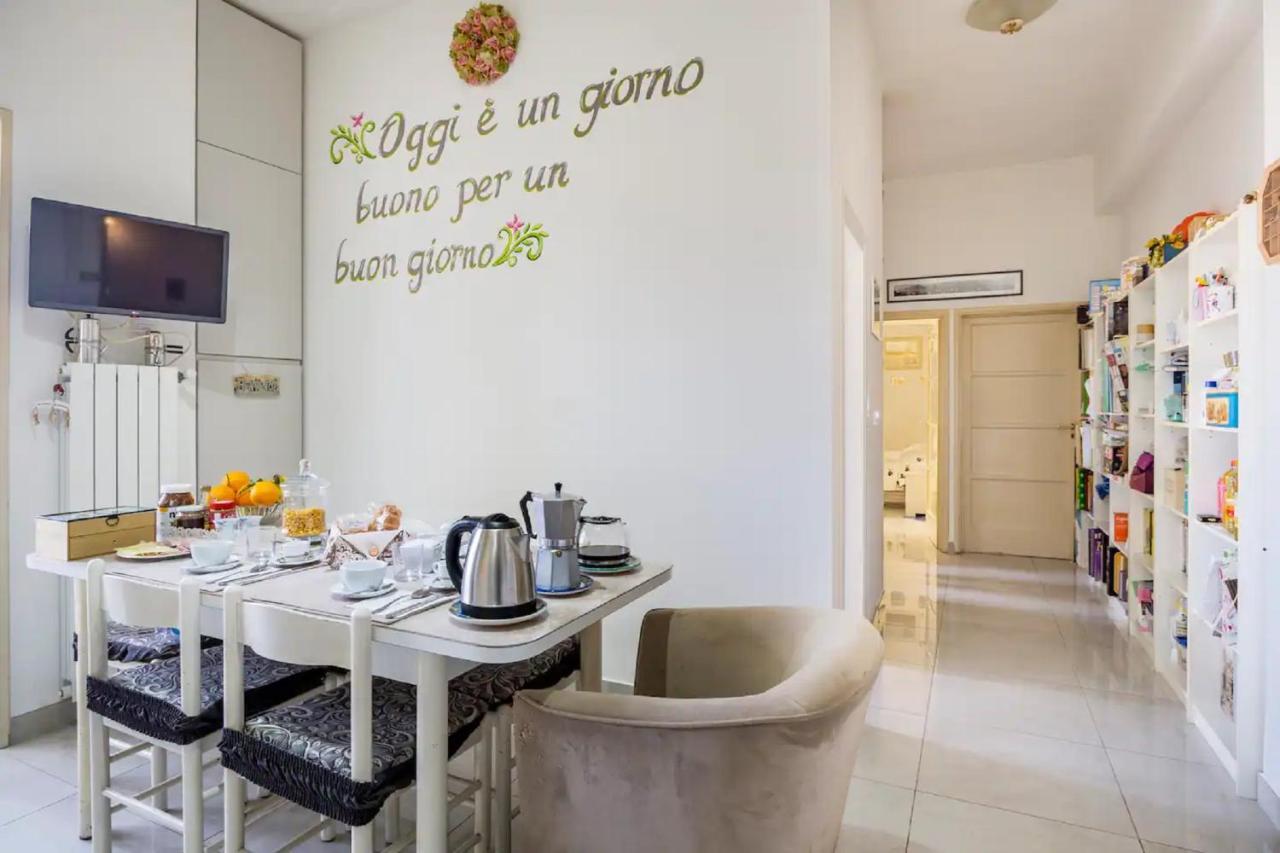 A Casa Da Mami Bed & Breakfast ปิอาโนดิซอร์เรนโต ภายนอก รูปภาพ