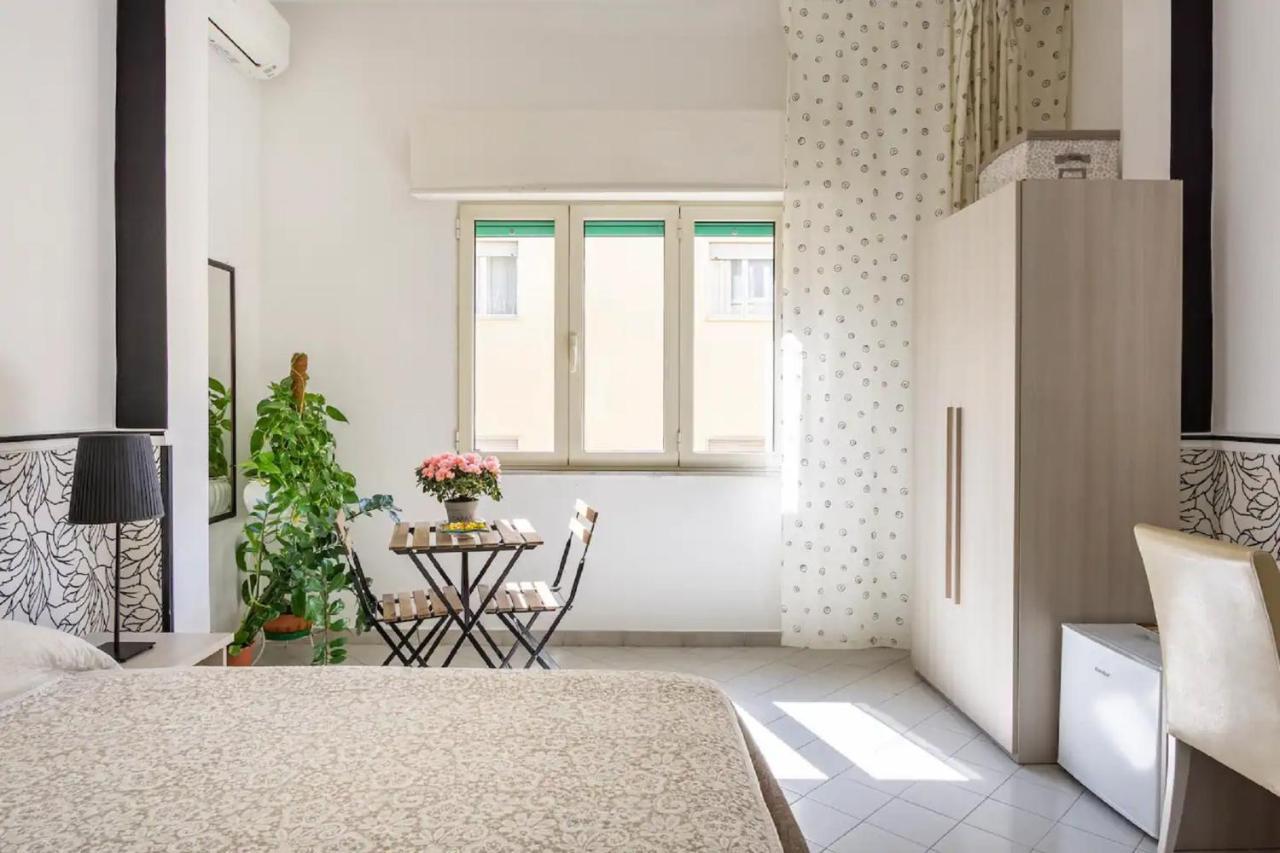 A Casa Da Mami Bed & Breakfast ปิอาโนดิซอร์เรนโต ภายนอก รูปภาพ